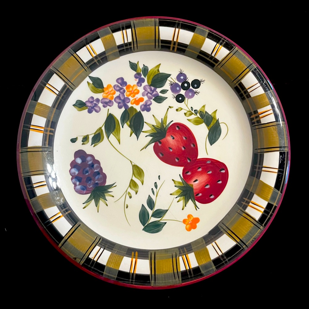 4 Oneida Hand Painted Strawberry Plaid 10 1/2" Ceramic Plates